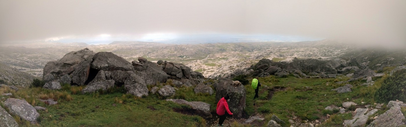 Ascenso & Descanso en el C� Champaqui!!