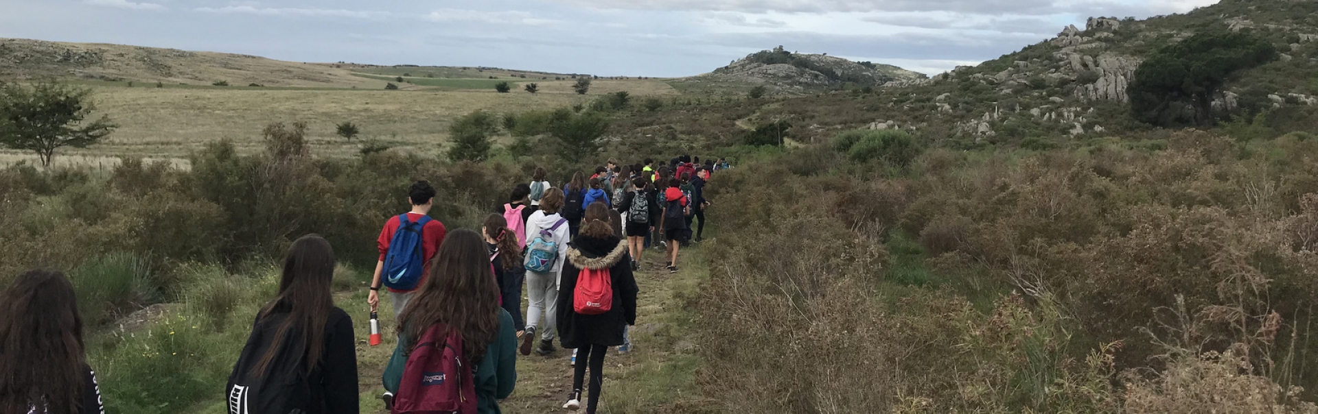 Refugio de las Sierras, Azul