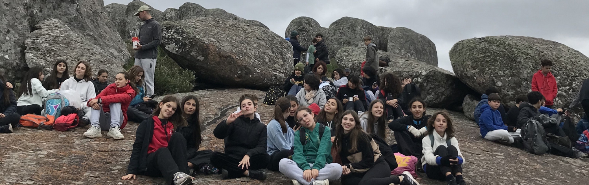 Refugio de las Sierras, Azul